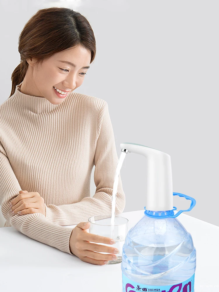 Bomba de botella de agua eléctrica integrada, dispensador de agua recargable por USB, interruptor de bomba de agua, herramienta de hervidor de 5 galones con luz nocturna