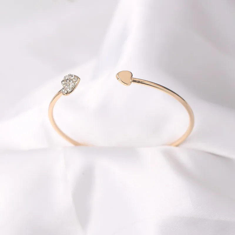 Metal Open Cuff Bangles for Women Arrow Triangle Gold Color Punk Bracelets Crystal Heart Bangles Trend Pulseras Mujer