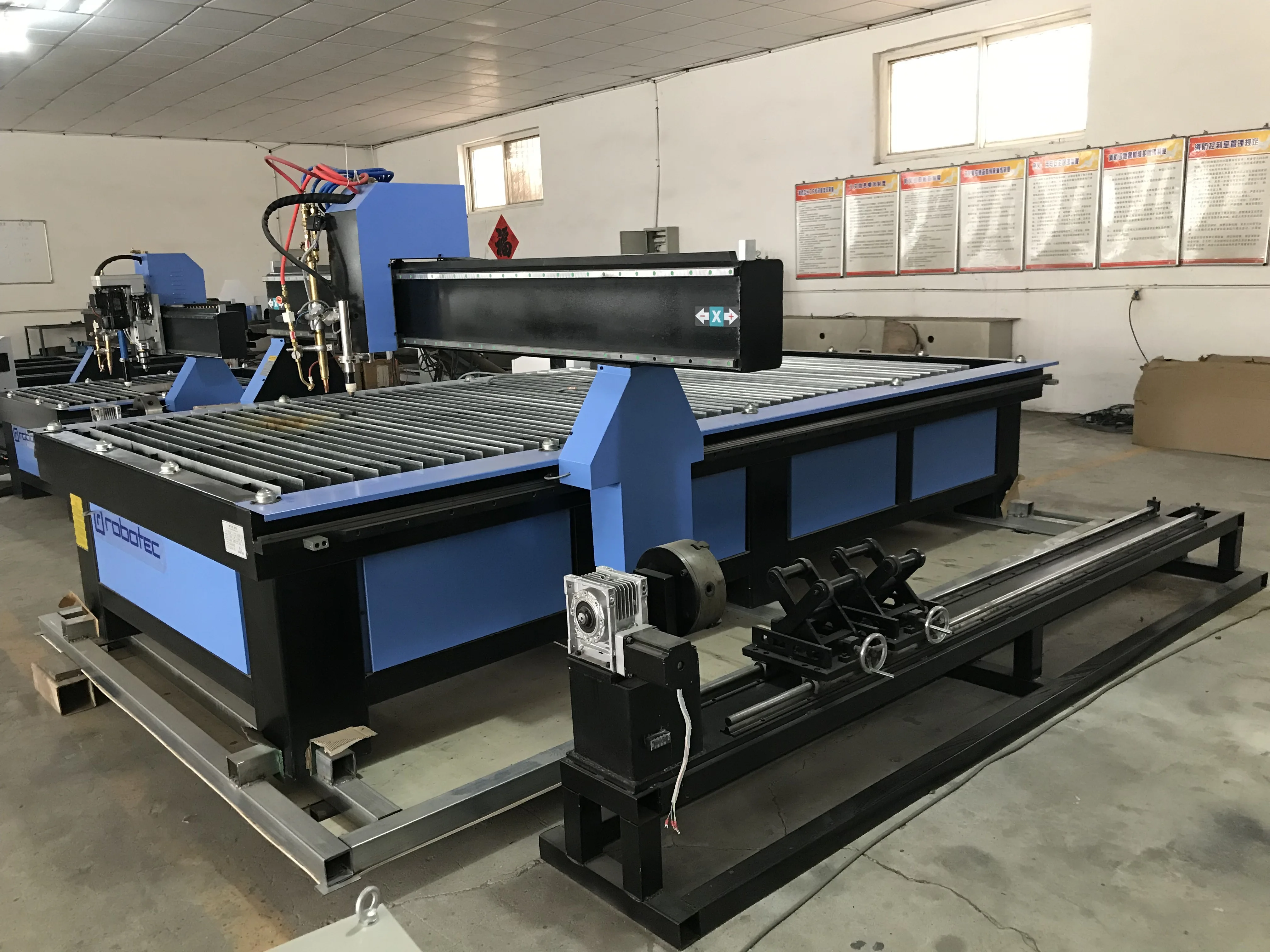 Plasma CNC Cutting Machine 4th Axis CNC Plasma Cutter with Rotary Device 1325 1530 Metal Cutting Machine/5*10 Ft Plasma Cutter