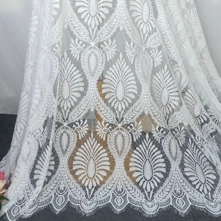 

1.5 meters wide and 3 meters long peacock flower eyelash lace lace fabric cloth embroidery DIY clothing accessories