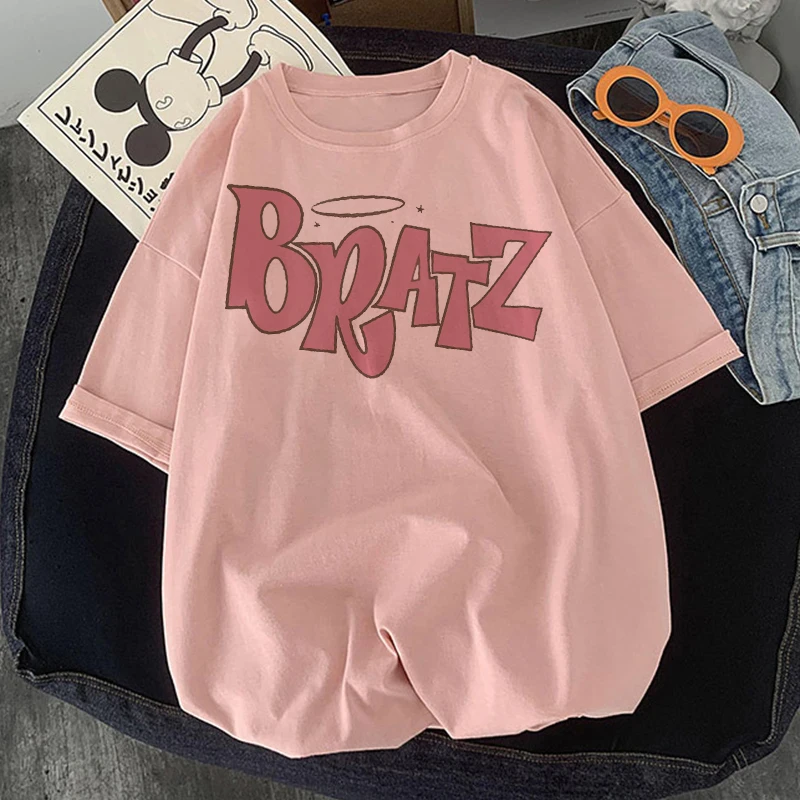 Camisetas femininas com letras Bratz, tops casuais, moda Harajuku, estampa de manga curta, streetwear gráfico Y2k, grandes dimensões, verão, novo