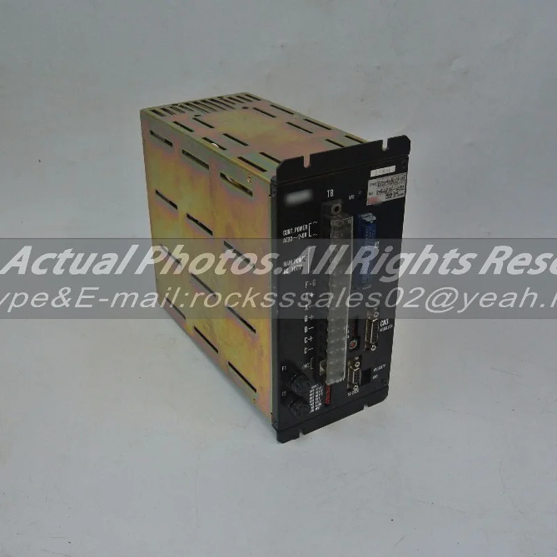 Servo Driver Amplifier EM0408C13-05 Used In Good Condition