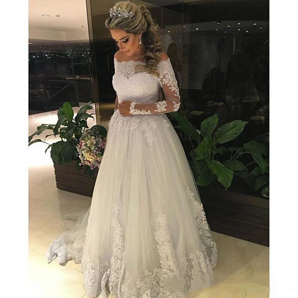 Winter fall snow garden Ball gown Long sleeves wedding dresses Illusion Bodice plus size vintage western Beteau wedding gowns