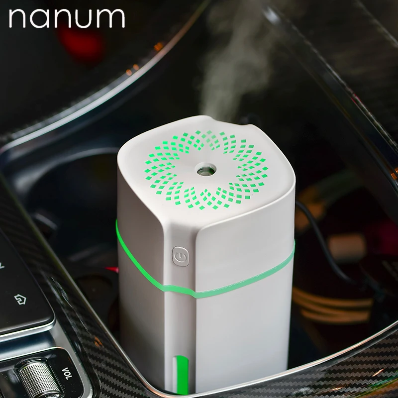 New Car Essential Oil Diffuser Mini Ultrasonic Creative Bottle Humidifier LED Night Light USB Aromatherapy Air Freshener