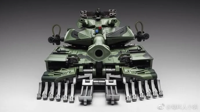 WEIJIANG agnified Brawl Tank Transformation WJ M04 L-class Brawl