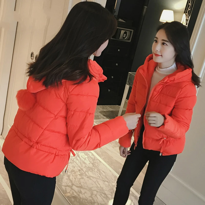 2023 Short Winter Parkas Jacket Women Thick Hat Down Cotton Clothes Korean Ladies Warm Coat Tops Chaqueta Mujer LWL823