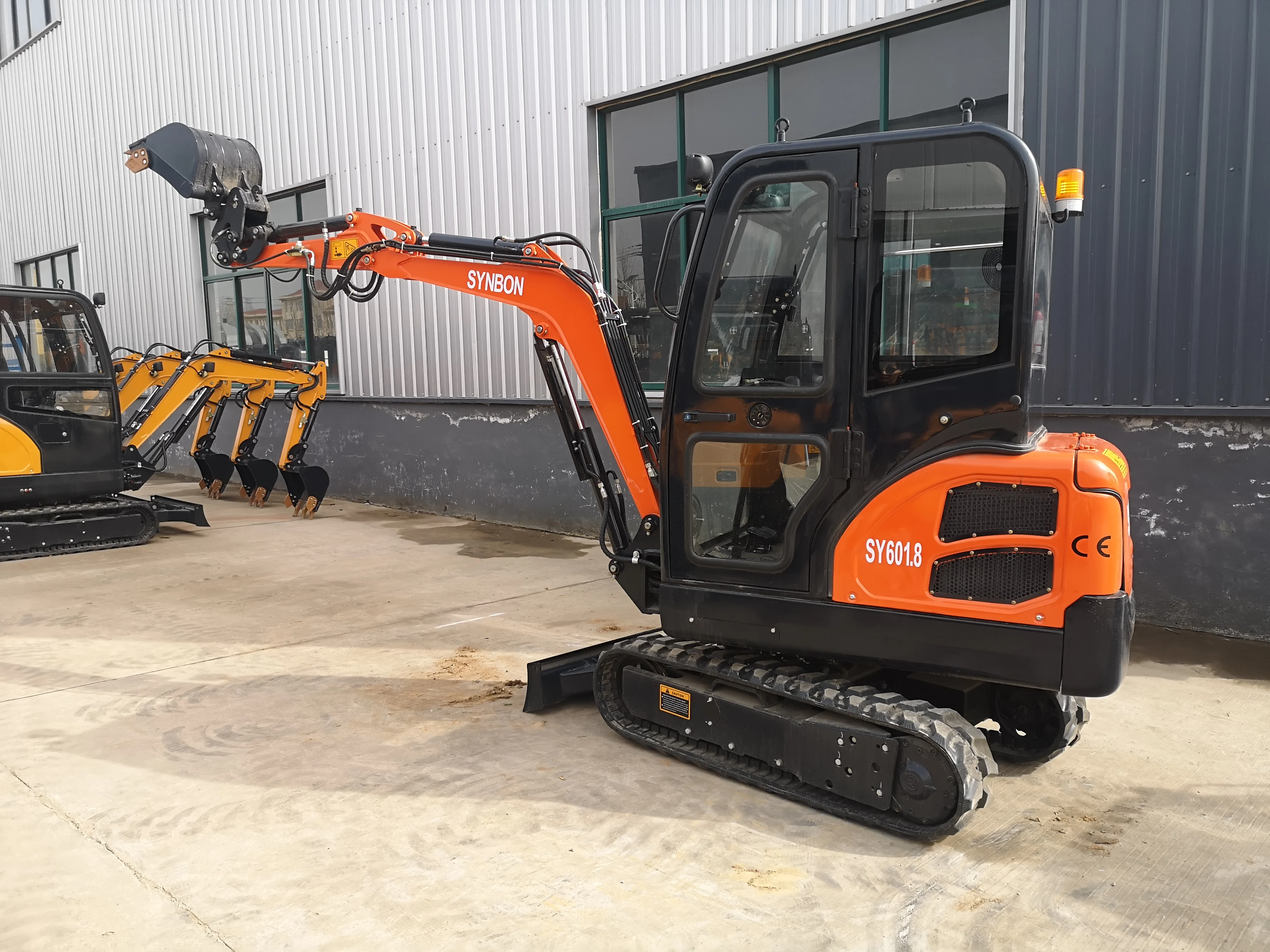 SYNBON 2021 New Product  1.8Ton Mini Digger Small Crawler Excavator SY601.8