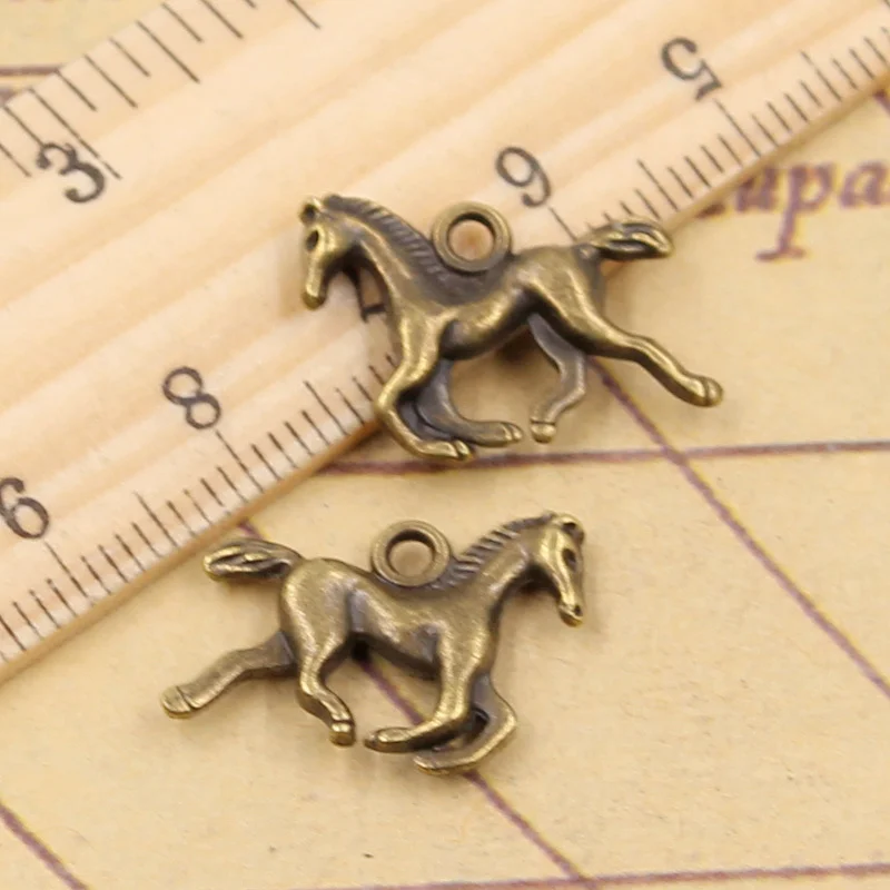 20pcs Charms Running Horse 22x15mm Tibetan Bronze Silver Color Pendants Antique Jewelry Making DIY Handmade Craft