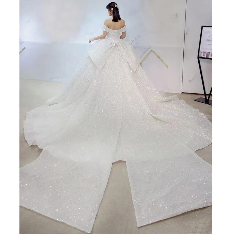 Off The Shoulder Big Train Wedding Dress 2021 New Viole Bride Dress Pregnant Woman Simple Butterfly Ball Gown Vestido De Noiva