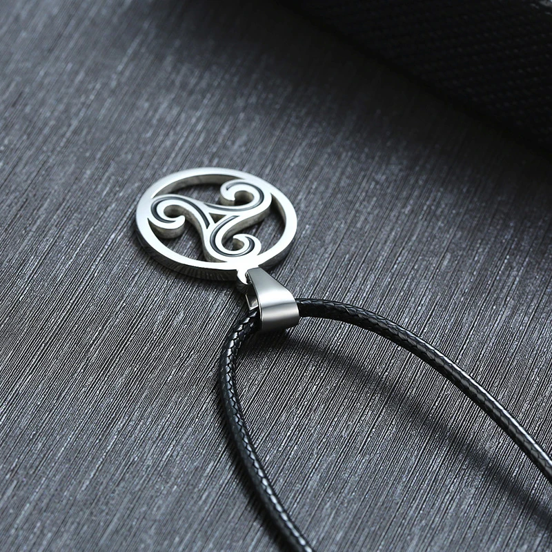 Triskelion Triple Spiral Pendant Triskele Necklace Stainless Steel Bbc Renaissance Unisex Jewelry