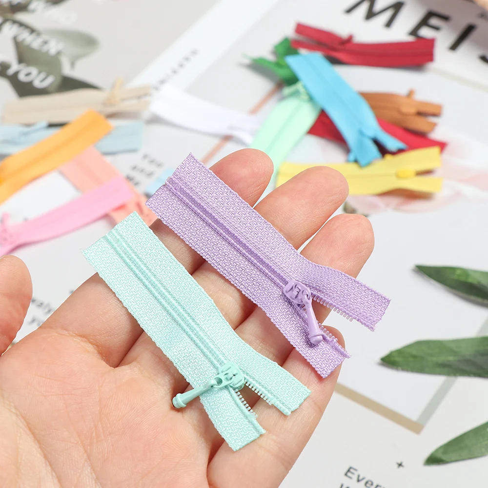 5Pcs Mini Handmade Sewing Doll Zipper Doll Clothing Zippers DIY Making Scrapbooking Garment Applique Zip Clothes Accessories