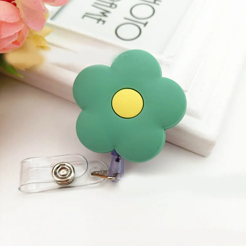 New Cartoon 60cm Silicone Beautiful Flowers Retractable Badge Reel Student Nurse Exhibition Enfermera Name Card ID Card Chest