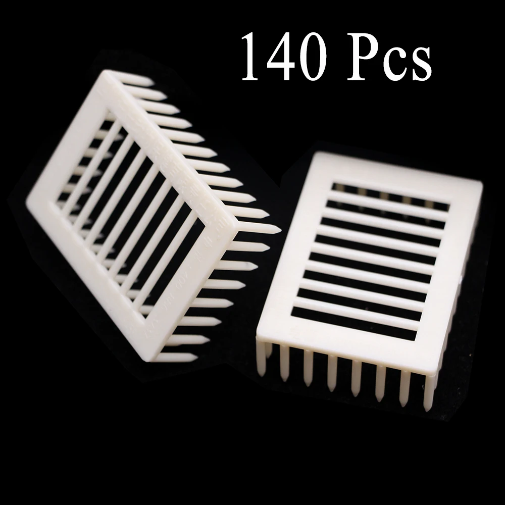 

140PCS Wholesale Beekeeping Queen Needle Type Imprison 4.3mm Gap Cage Plastic Catcher Supplies Isolation Apiculture Equipment