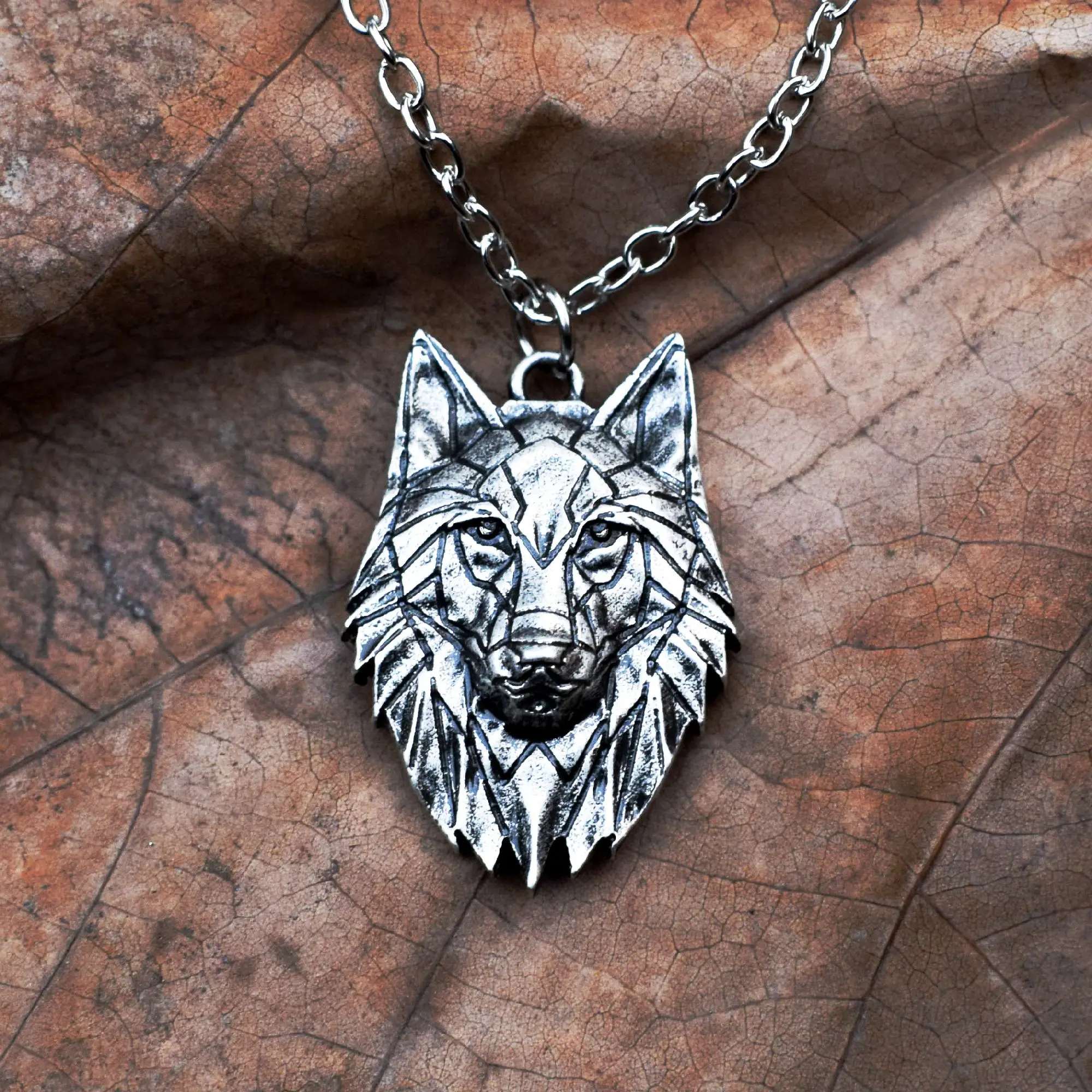 Wolf Head Pendant Necklace Men Metal Pendants Animal Jewelry Amulet Gifts For Mens