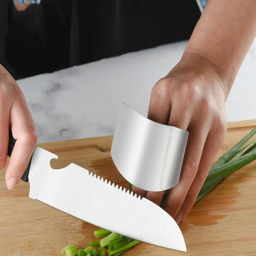 Stainless Steel Finger Protector Cutting Meat And Vegetables Finger Safety Fingerboard Multi-Functional Kitchen Tool Accessories - Image 3