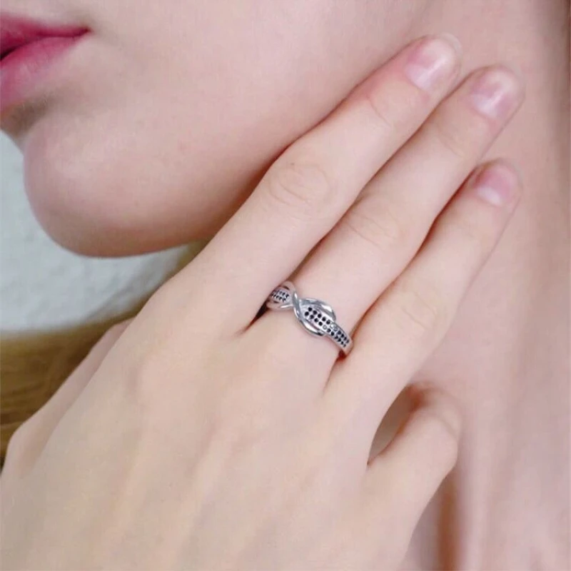 2026 New Classic Silver Color Jewelry Trendy Engagement Fashion Bague Femme for Women Luxury Wedding Rings Bijoux C090