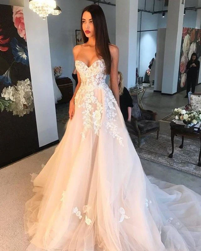 

Off Shoulder Champagne Wedding Dresses 3D Ivory Appliques A Line Sweetheart Lace Corset Back Brides Married Gowns 2022 Formal