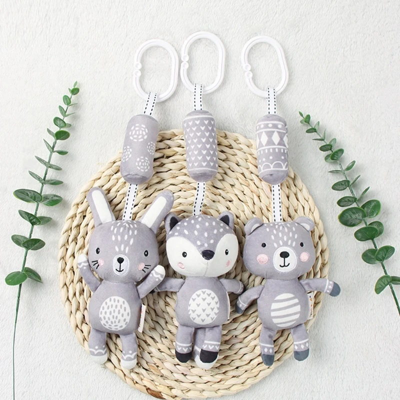 Baby Rattle Cartoon Animal Soft Stuffed Hanging Rattle Toys with Wind Chimes Newborn Mobile Rattles On the Crib Plush Toys