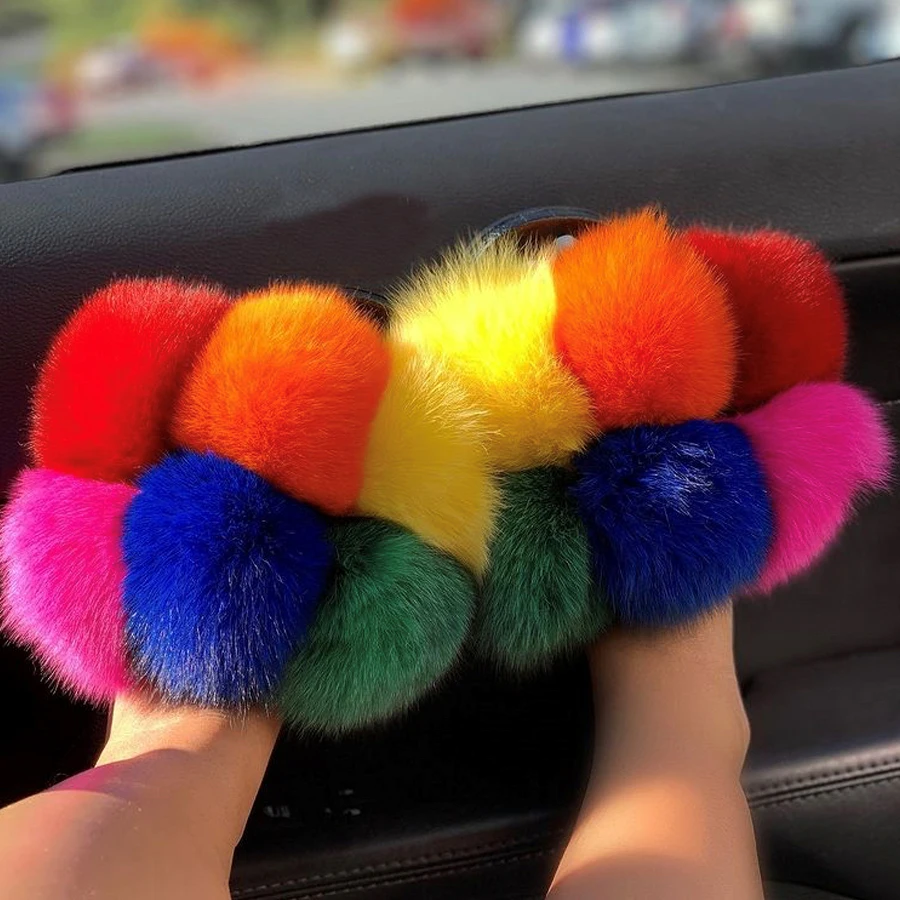 Fluffy Slides Women Pom Pom Fur Slippers 2021 Summer Fashion Fur Slides Flat Sandals Indoor Outdoor Flip Flops