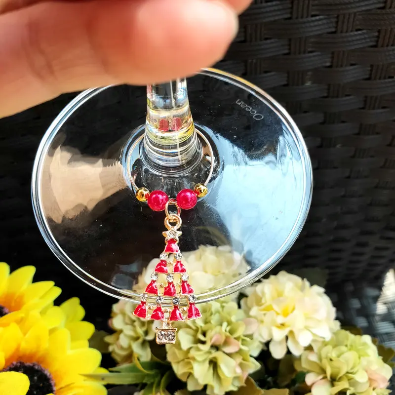 Set of 6pcs Christmas Party Wine Glass Marker Charms Rings Marker Bar Table Decorations