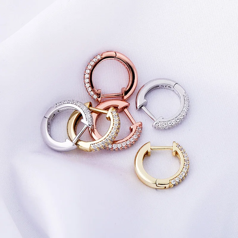 

Material S925 Sterling Silver 1Pair AAA Cubic Zirconia Paved Bling Ice Out Circle Stud Earrings for Women Men Unisex Jewelry