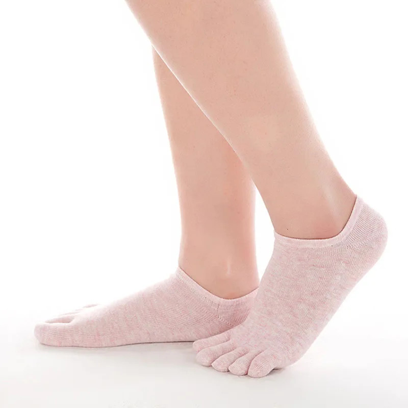 5 Pairs Womans Casual Socks with Toes Short Spring Summer Sweat-absorbing Solid Invisible Ankle Sock Low 5 Fingers No Show Socks