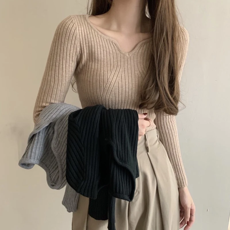 

Spring Autumn Sexy V-neck Knitted Pullover Korean Elegant Ladies Slim Fit Tops Women Long Sleeve Gray Khaki Black Sweater Female