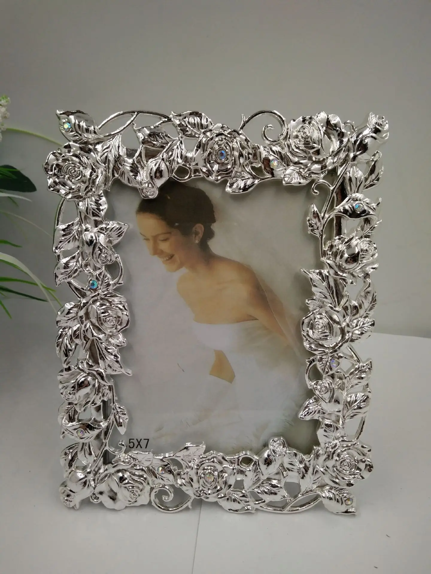 7 Inch Tin Color Metal Photo Frame Living Room Ornaments