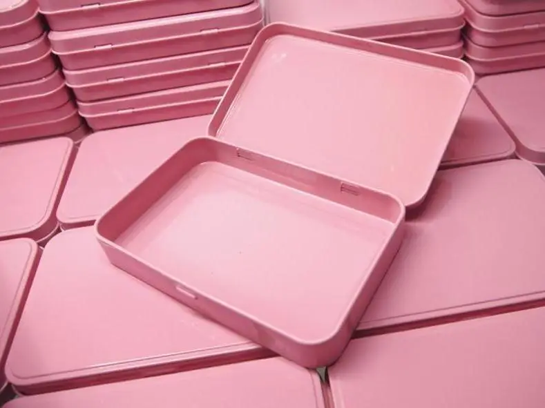 100 Pcs Pink Metal Boxes Cosmetic Packing Box Promotional Gift Tin Box Eye Shadow Metal Case Size 133x88x20mm Wholesale