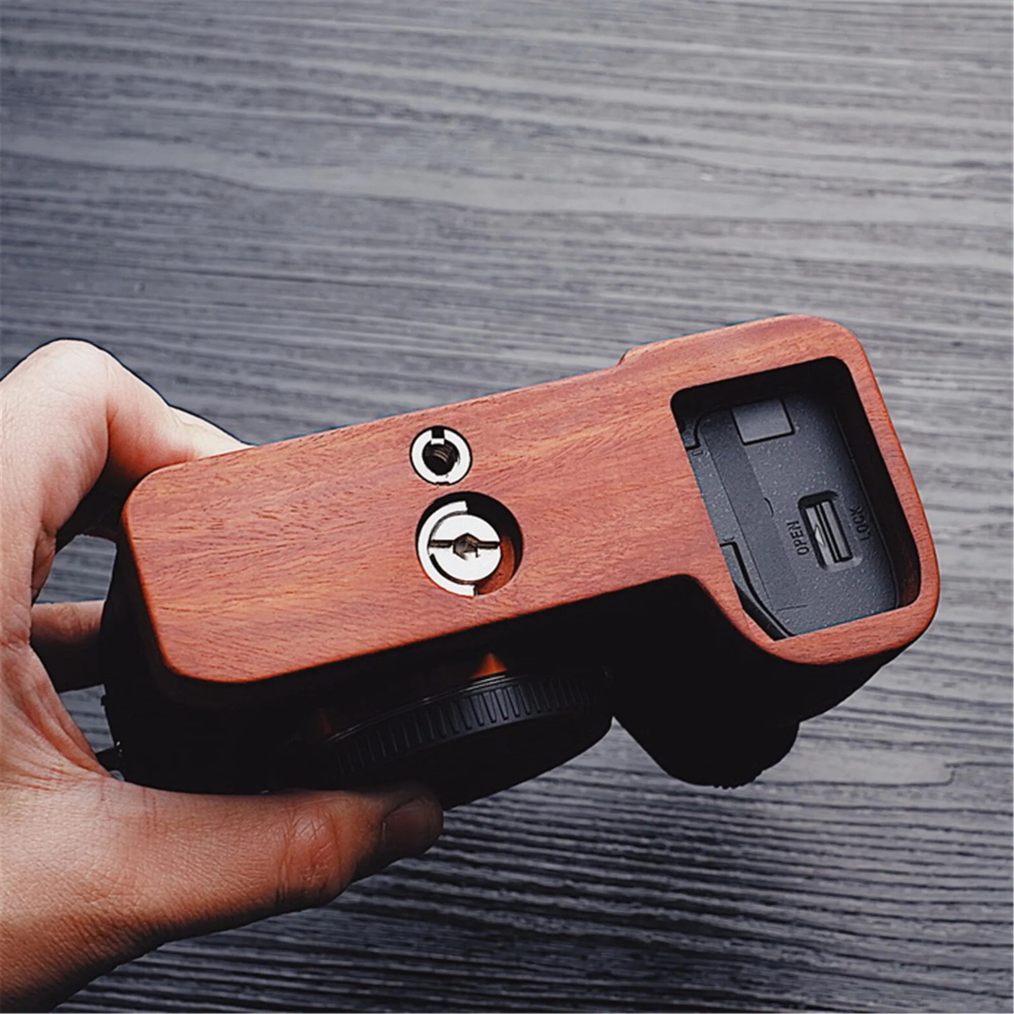 Hand Made Wooden Wood Grip Base Plate Bracket For Sony A7III Alpha 7 III