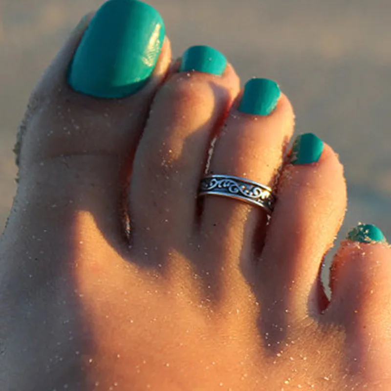 Bohemian Femme Beach Summer Chic Adjustable Opening Barefoot Finger Ring Vintage Carved Toe Ring Foot Jewelry Women Holiday