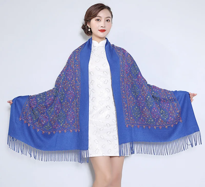 Luxury Winter Warm Flower Embroider Scarves All-Match Cashmere Wool Pashmina Tippet Shawls and Wraps Elegant Female Foulard