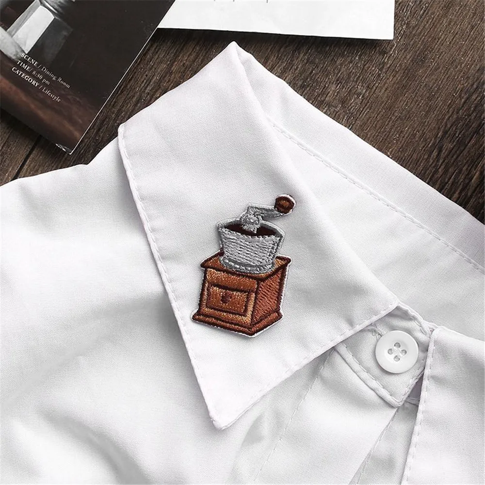 Cute Coffee Shop Patch Iron On Embroidered For Clothing Cartoon Drink Patches For Kid Clothes Appliques Stickers T-shirt