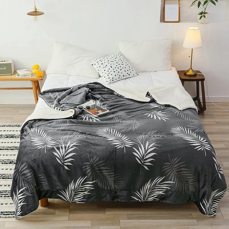 Double Layer Lamb Fleece Blanket for Bed Winter Warm Coral Fleece Throws for Single Queen Plaid on the Sofa Bed Bedspread