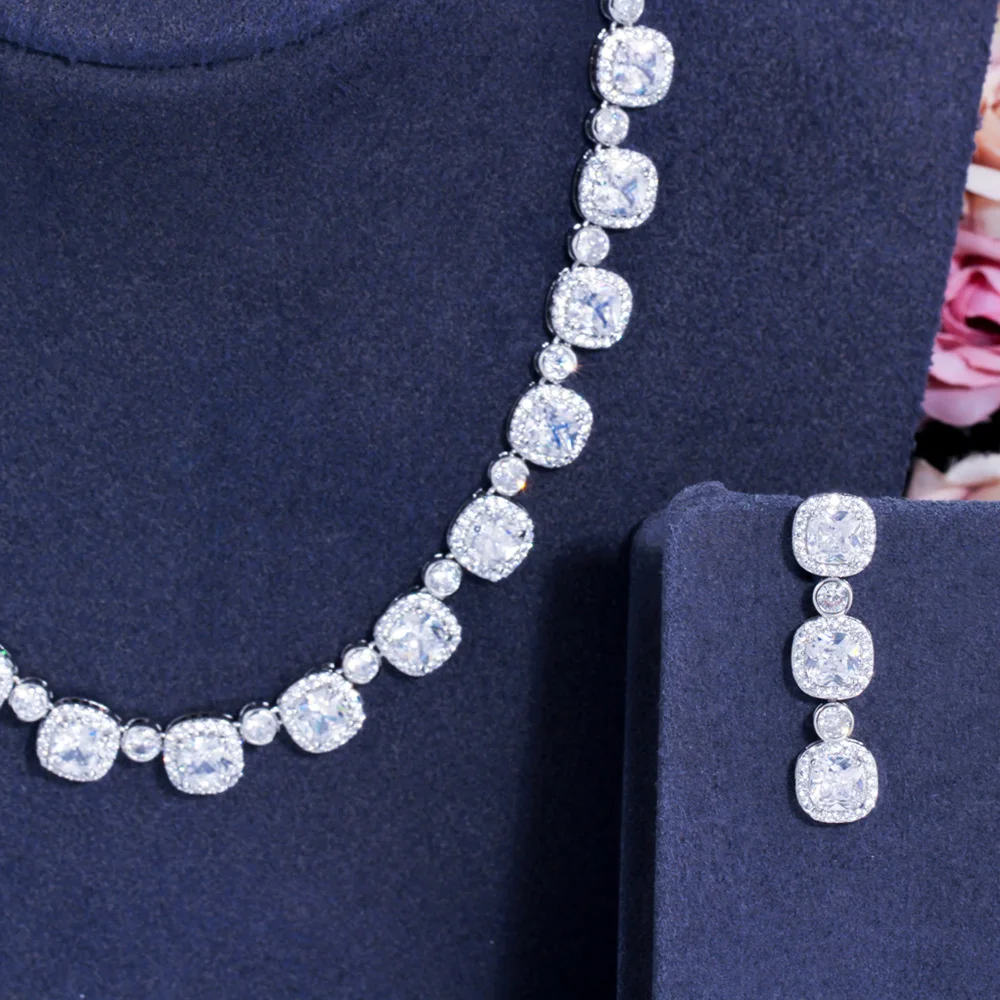 Pera Gorgeous Chocker Necklace Earrings Sets African Silver Color CZ Zircon Luxury Bridal Wedding Party Jewelry Accessories J001