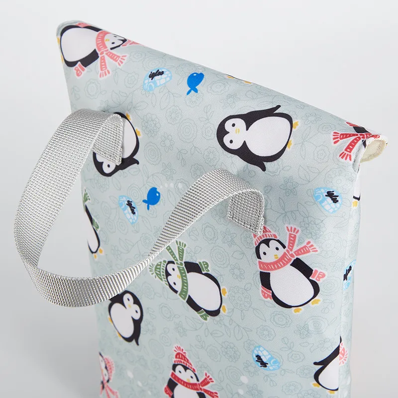 Multifunctional baby storage bag Fashion printing waterproof diaper storage bag Mommy portable diaper bag