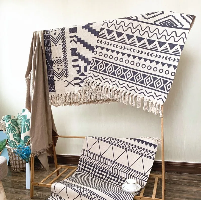 Contemporary Design Bohemia Nordic style Kilim Black White 100% Cotton Living Room Carpet Geometric Indian Rug Stripe Modern Mat