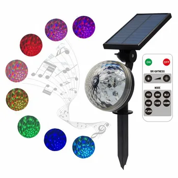 Zonne-energie roterende RGB kristallen magische bal disco podiumlicht kerstfeestlamp buiten tuin gazon laserprojectorlamp