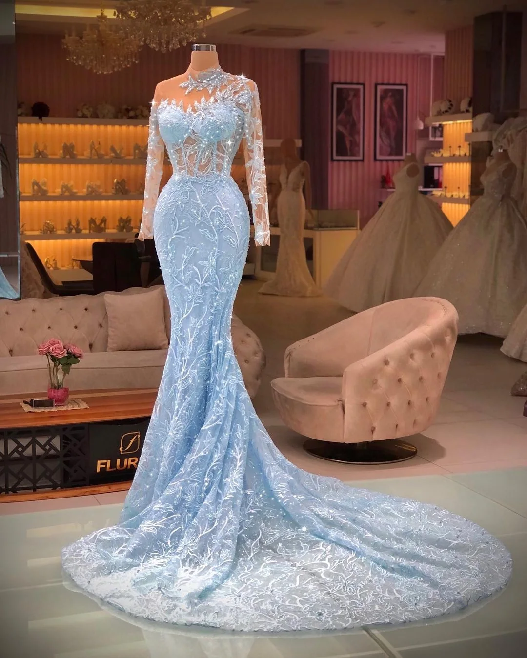 Sky Blue Gorgeous Elegant Mermaid Evening Dresses Long Sleeves Appliques Sweep Train Women Formal Prom Party Gowns Custom Made