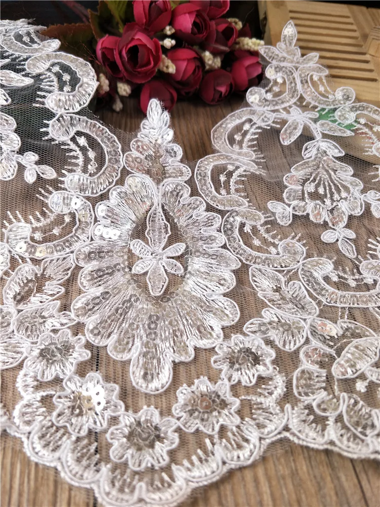 1Yard 23cm Wide This White Embroidered Lace Fabric Wedding Veil Dress Decoration Fabric Soft Net Bottom