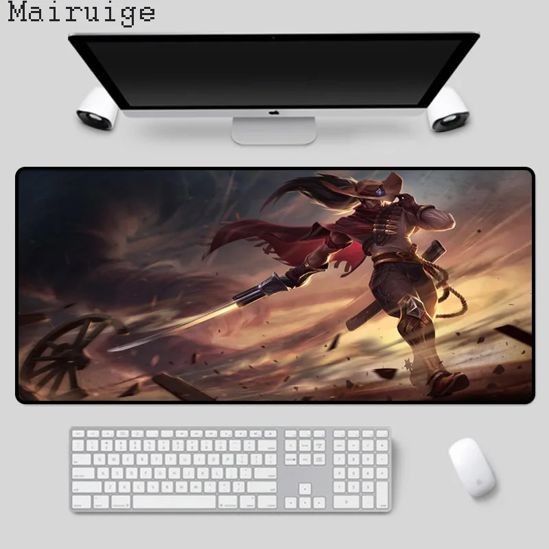 Mairuige Hot-selling game character mouse pad, essential non-slip desk pad for e-sports, interesting large size keyboard pad