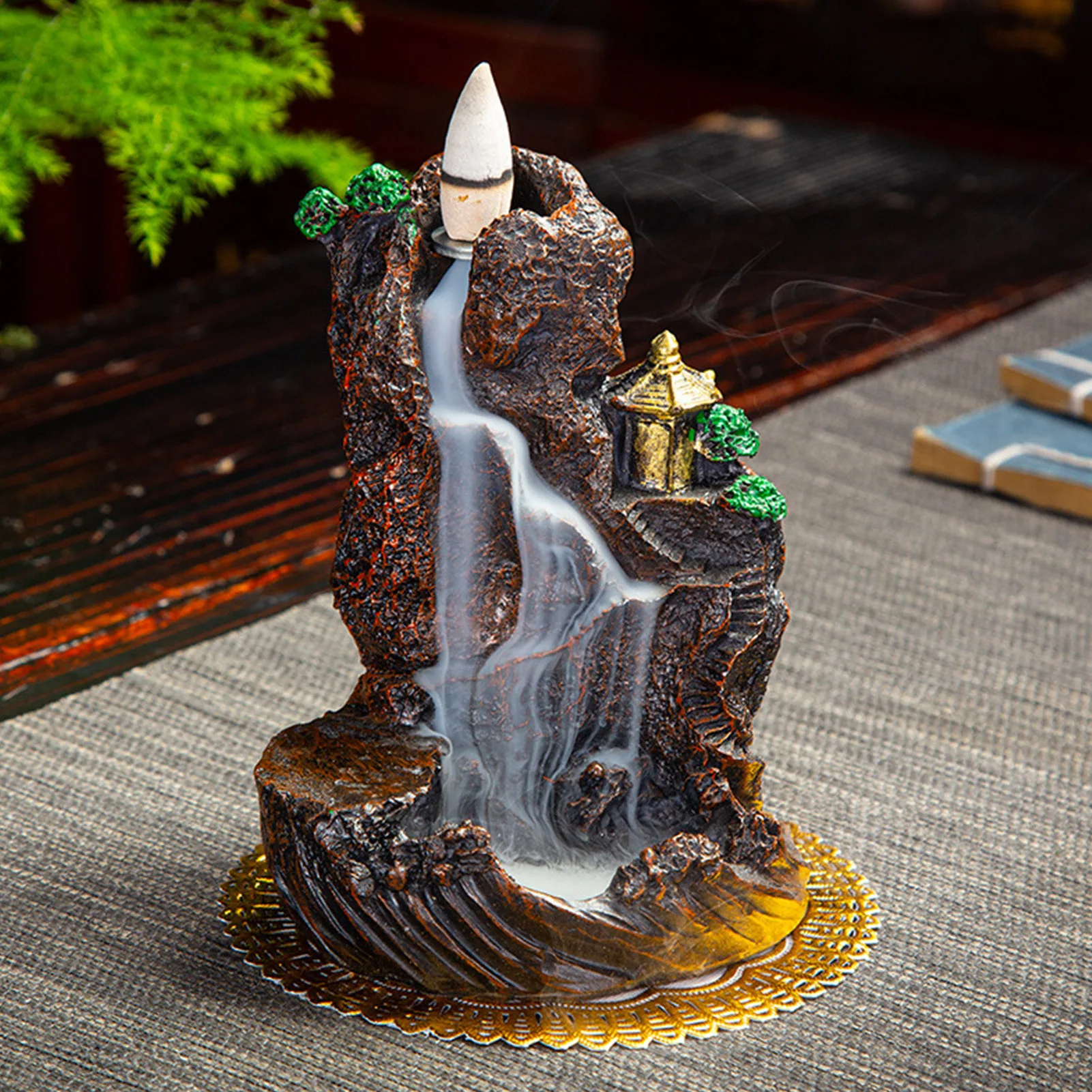 Incense Burner*1 Fragrant Cone *50 Anti-slip Mat*1 River Mountain Incense Holder Waterfall Smoke Incense Burner Home Decoration