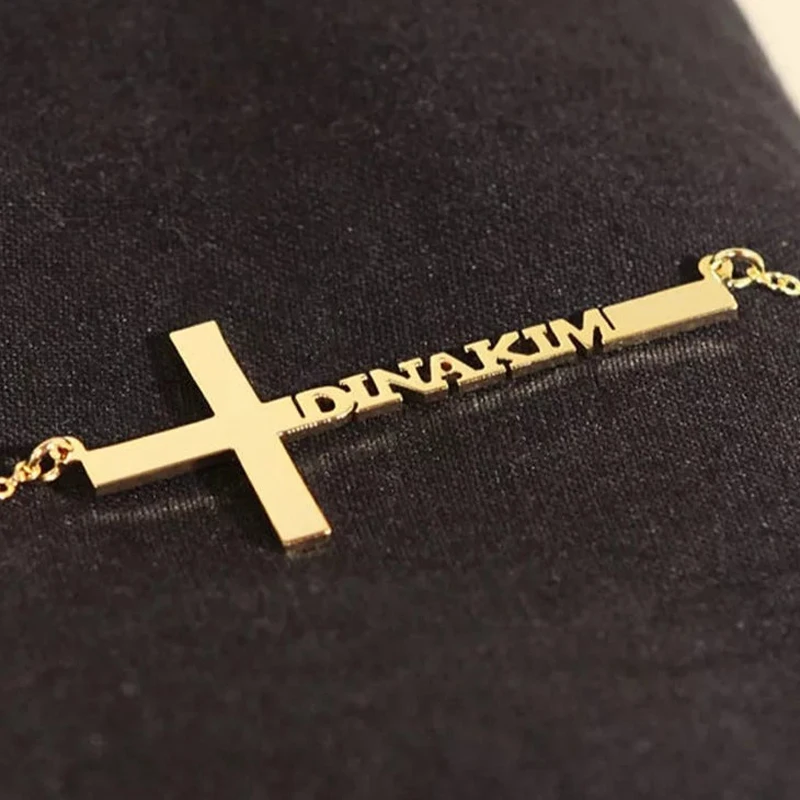 

Customized Name Necklace Collier Personalized Cross Pendant Initial Nameplate Necklace Custom Jewelry accessories Birthday Gifts