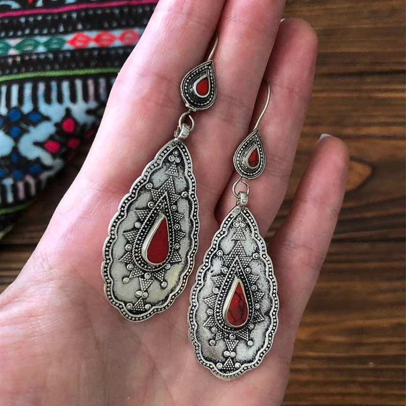 Huitan Retro Hanging Earrings for Women Party Vintage Ethnic Tribal Antique Accessories Fancy Gifts Female Drop Earrings Jewelry