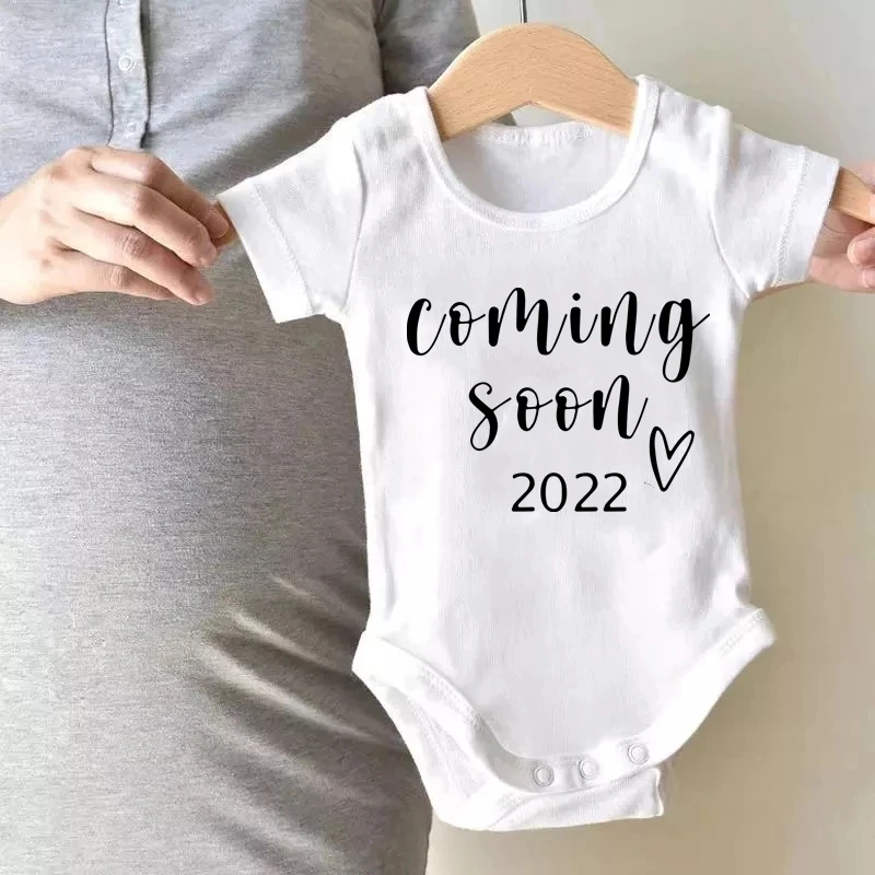 Baby Announcement Onesie Coming Soon 2022 Newborn Baby Bodysuits Cotton Summer Boys Girls Romper Body Pregnancy Reveal Clothes