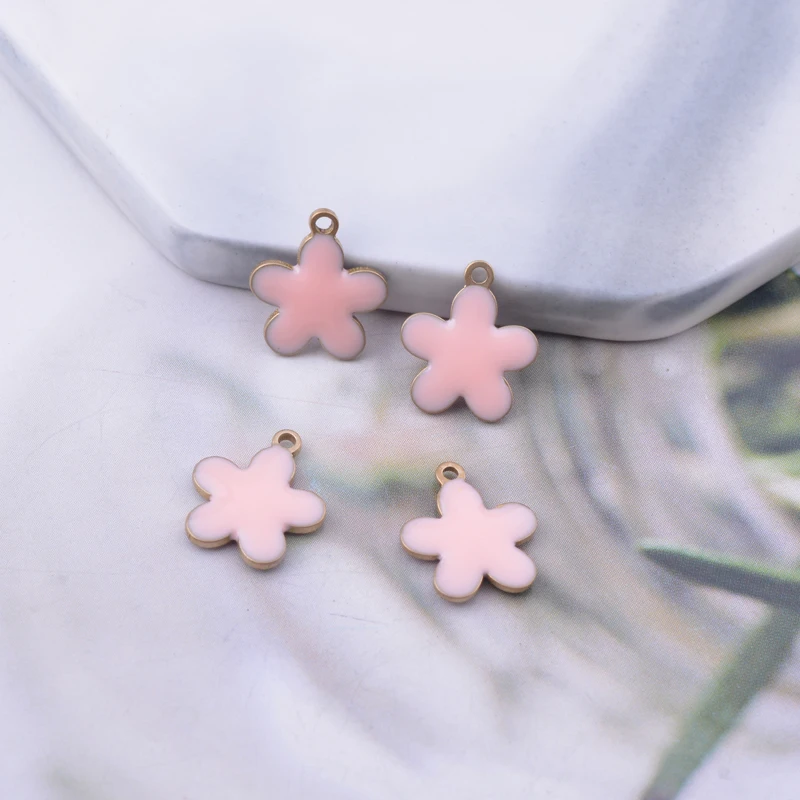 30 Stück 10*12mm Kupferfarbene Kleine Blumenanhänger Beidseitig Emailliert für DIY Schmuck- und Ohrringherstellung – Detail 3