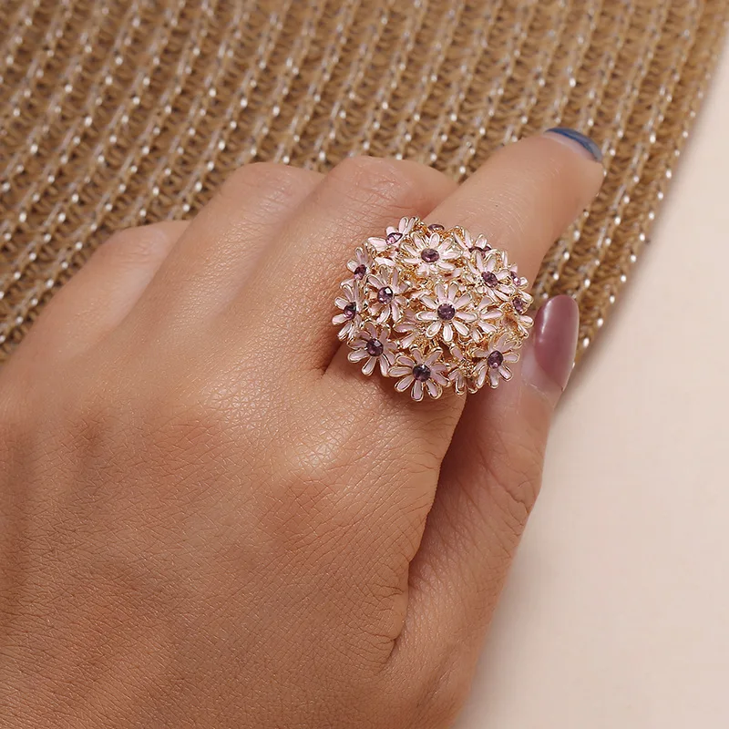 Romantic Pink Flower Rings for Women Bohemian Rhinestone Statement Ring Adjustable Female Bridal Wedding Beach Party Jewelry