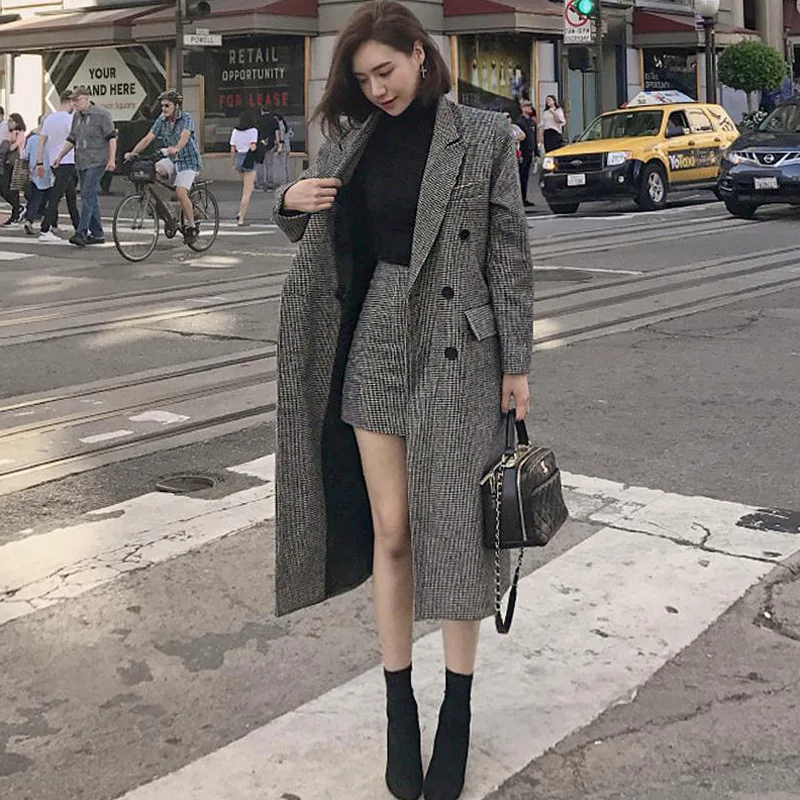 2019 Autumn and winter temperament women's French Hepburn Houndstooth long woolen coat jacket mini bag hip skirt two-piece suit