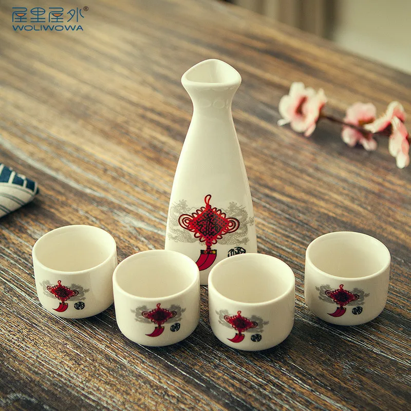 Chinese knot liquor wine set yellow wine jug dispenser household antique ceramic wine cup drinkware Japanese style wood tray