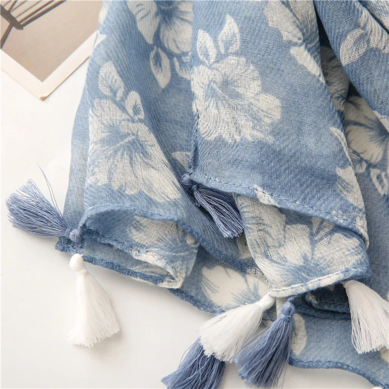 2024 Fashion Sky Blue Penoy Floral Tassel Viscose Shawl Scarf Lady Print Soft Wrap Pashmina Stole Bufandas Muslim Hijab 180*90Cm